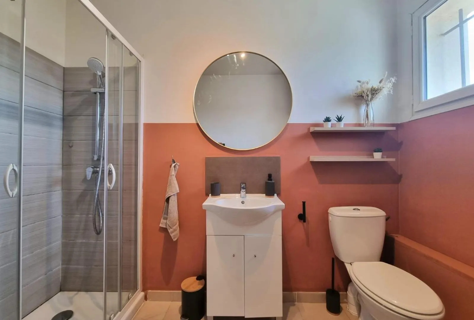 Joli Studio Lumineux Centre Avec Parking Securise Dans Quartier Recherche Aix-en-Provence