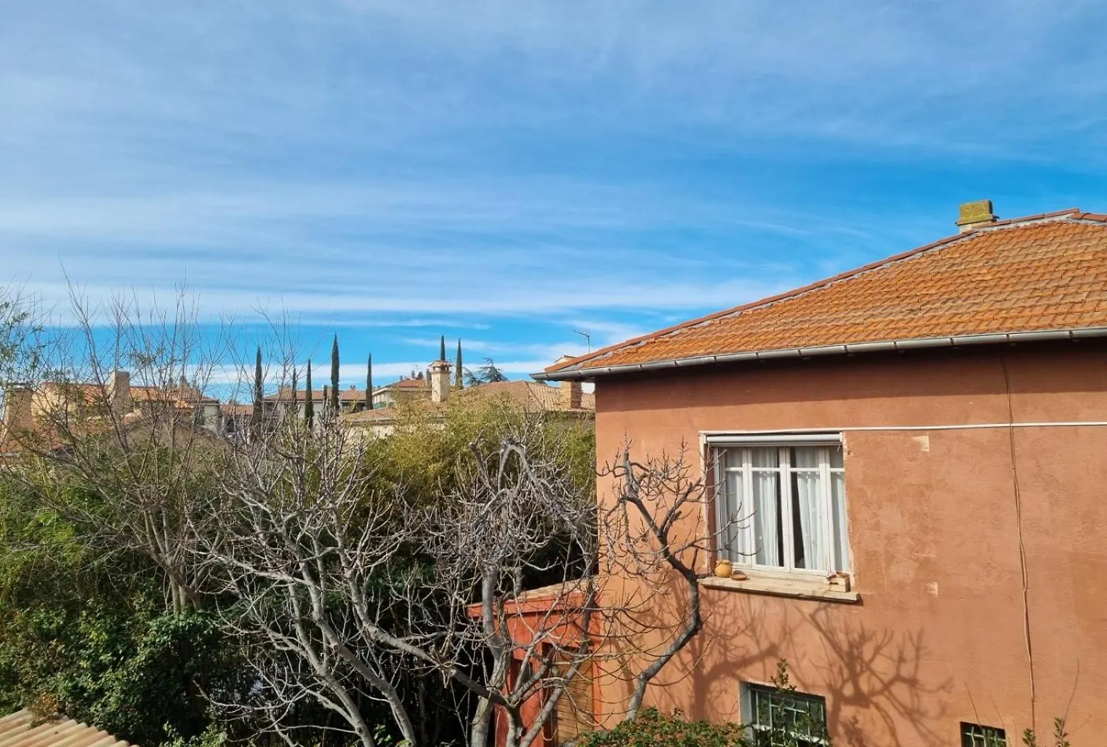 Apartman Joli Studio Lumineux Centre Avec Parking Securise Dans Quartier Recherche Aix-en-Provence